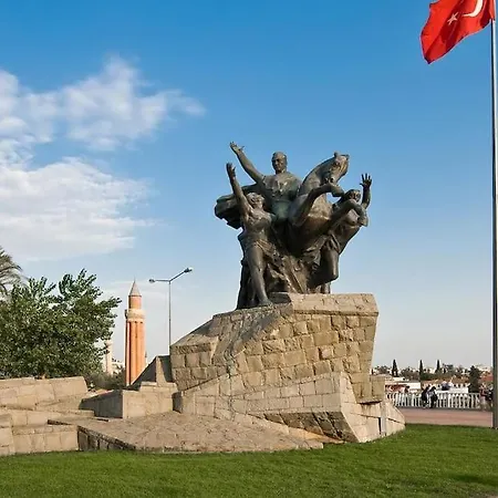 Sehir Merkezinde Daire Apartmán Antalya
